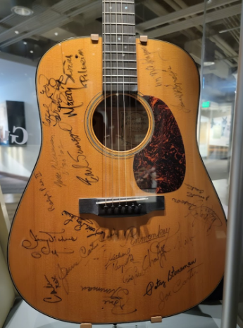 Picture of guitar from Country Music Museum